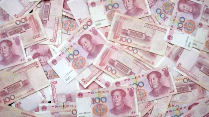 Rusia se împrumută în yuani chinezești pentru prima dată în istoria sa, pentru a acoperi deficitul bugetar