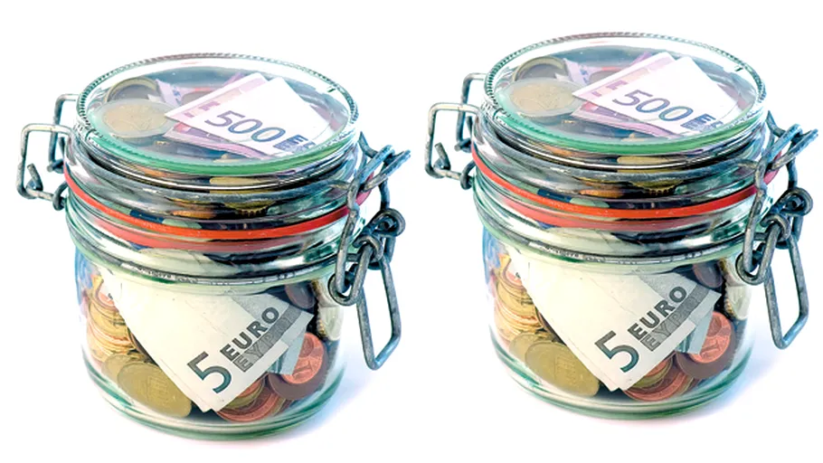 Economiile în lei ale populaţiei s-au majorat cu 17,9 la sută, iar cele ale companiilor cu 8,7 la sută