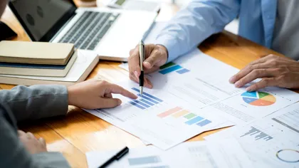 Accel pariază pe emoțiile digitale ale Lovable. Startup-ul care „simte vibe-ul” e evaluat la 1,5 miliarde de dolari