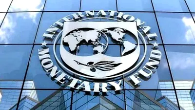 FMI îmbunătățește prognoza de creștere globală, dar avertizează asupra riscurilor