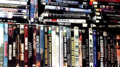 DVD-urile devin mai valoroase ca niciodată. Mulți români le au deja pe rafturi, dar nu le cunosc adevărata valoare