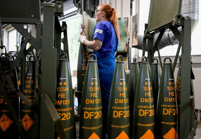 Gigantul Rheinmetall își extinde producția în Bulgaria: contracte de un miliard de euro