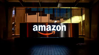 Automatizarea lovește din nou: Amazon reduce personalul și se bazează pe AI în preluarea sarcinilor