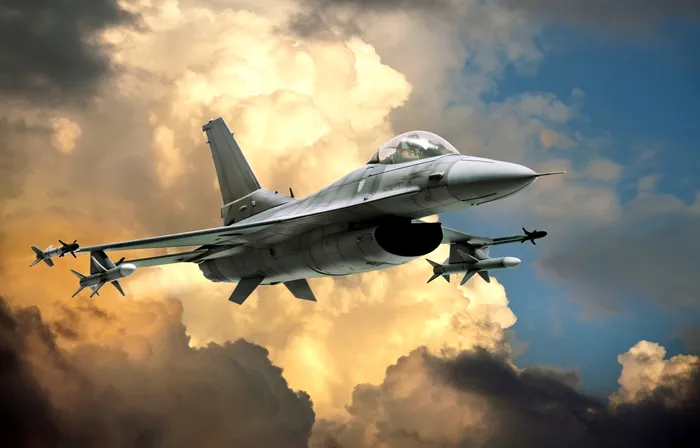 Avioane F-16 pentru România: Acordul cu Olanda, semnat la summit-ul NATO
