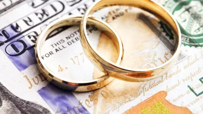 Încep divorțurile milenialilor. Pentru prima dată în istorie, femeile sunt cele care suportă costurile