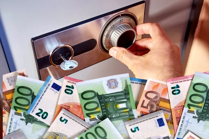 Scandal uriaș la CNAS: 1,8 miliarde lei apar în conturi-fantomă