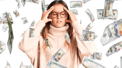 5 cele mai distructive atitudini față de bogăție, conform psihologiei