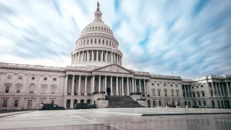 Guvernul SUA se închide. Actuala criză va costa economia americană circa 400 milioane de dolari pe zi