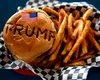 Lingușeala nu l-a salvat. Fondatorul „Trump Burger” a fost arestat de temuta agenție ICE și se pregătește de deportare