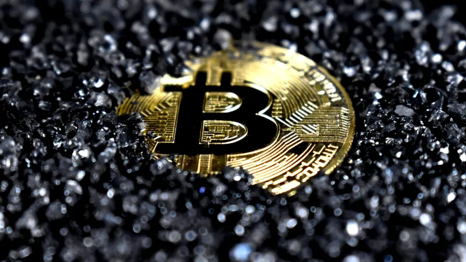 Bitcoin atinge un nou maxim istoric. De ce raliul criptomonedei ar putea pierde avânt, după ce a depășit temporar pragul de 112.000 dolari