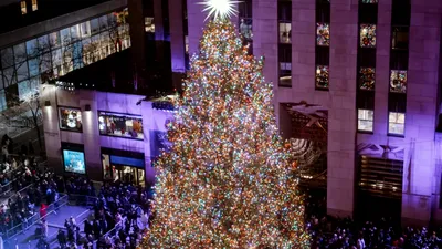 Cei mai spectaculoși brazi de Crăciun care au cucerit planeta și pe care trebuie să-i vezi măcar o dată în viață