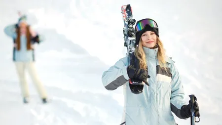 Prețuri la schi tot mai greu de suportat. Cât au ajuns să coste vacanțele de iarnă în Europa