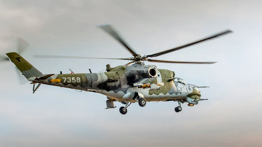Campania online care-i vizează pe militarii americani „woke” produce 