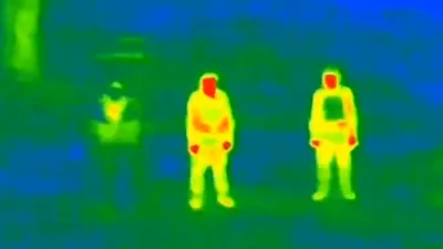 Hainele „termice anti-dronă” ale soldaților ruși îi fac de fapt și mai vizibili pentru atacuri