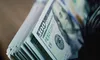 Cursa nebună după bani înainte de furtună! Companiile americane se grăbesc să vândă obligațiuni cu grad mare de risc, cunoscute sub denumirea de „junk bonds”