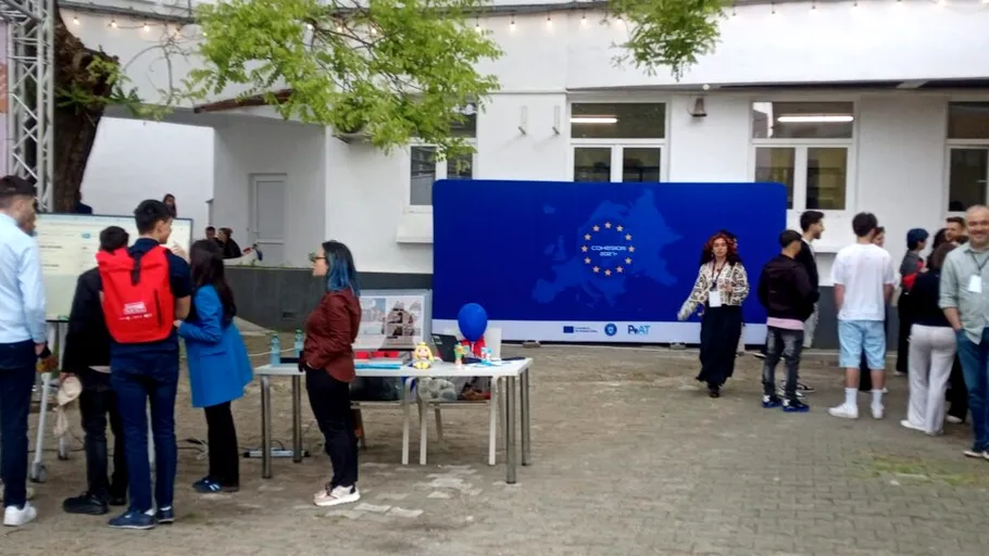 De la „ghid practic pentru studenți” la acces real la banii europeni. Cum aplici pe bune la „jobul viitorului” care nu a fost încă inventat
