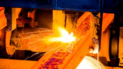 ArcelorMittal vinde combinatul siderurgic și mina de minereu de fier din Bosnia. Tranzacție majoră cu grupul local Pavgord