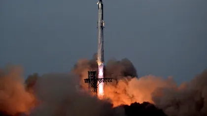„Starships are meant to fly”: SpaceX reușește lansarea istorică a rachetei gigant, după luni de eșecuri VIDEO