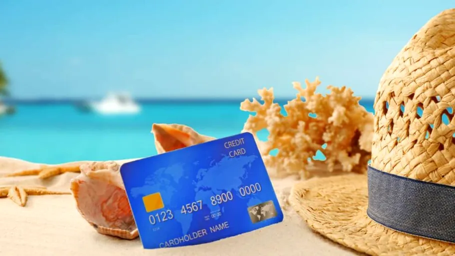 Cardurile de călătorie devin noul trend. Cum își transformă utilizatorii vacanțele în profituri reale