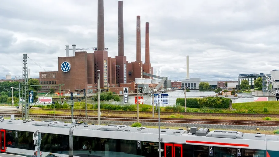 Avertisment din Germania: Exporturile limitate de metale rare afectează producția auto europeană