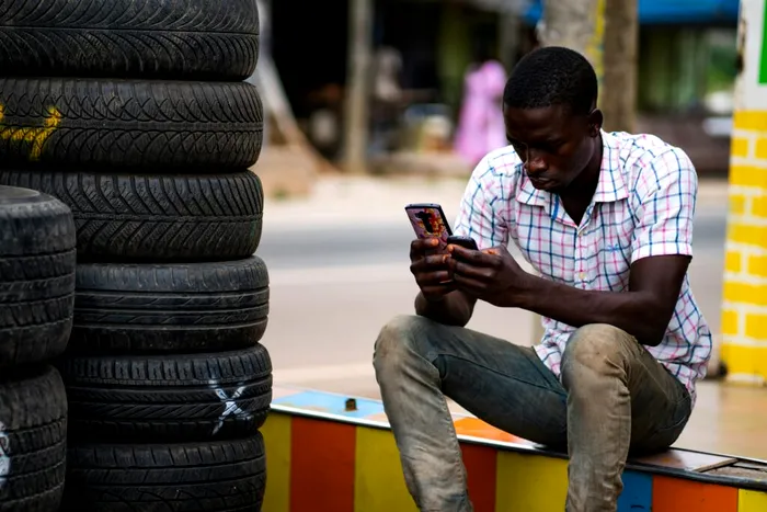 Bogații și săracii folosesc telefoanele în mod diferit / Foto: Unsplash