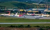 Zeci de aeroporturi din Europa de Sud-Est trec pe energie solară / Cum se pregătesc huburile din România să devină independente energetic