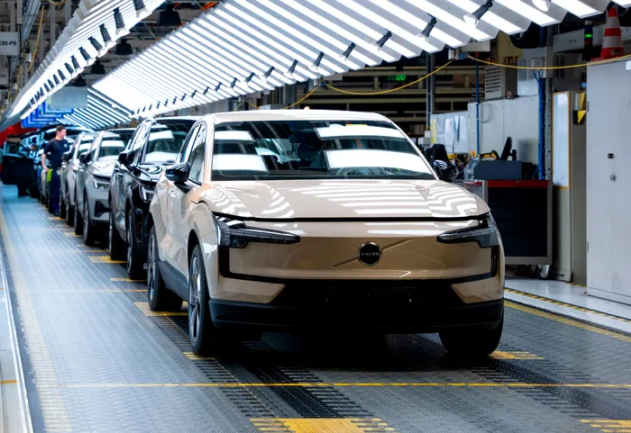 Volvo evită taxele Trump mutând în Europa producția unui model electric pentru SUA