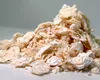 Plasticul biodegradabil: Un material creat de bacterii ar putea înlocui petrolul în producția de plastic