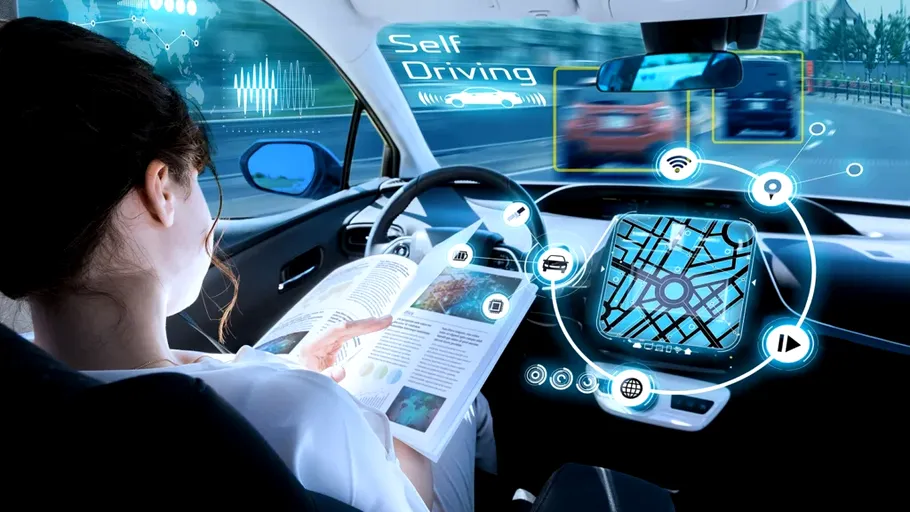 Revoluție în materie de AI: Mașinile autonome vor putea comunica între ele pe șosea