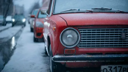 Foame de bani la Kremlin: Rusia ia în calcul taxarea șoferilor pentru fiecare kilometru parcurs cu mașina