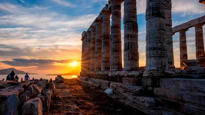 Turiștii români care folosesc Revolut au lăsat peste 500 de milioane de euro cheltuiți în vacanțe în străinătate, în timp ce turiștii străini au lăsat 240 de milioane de euro în România