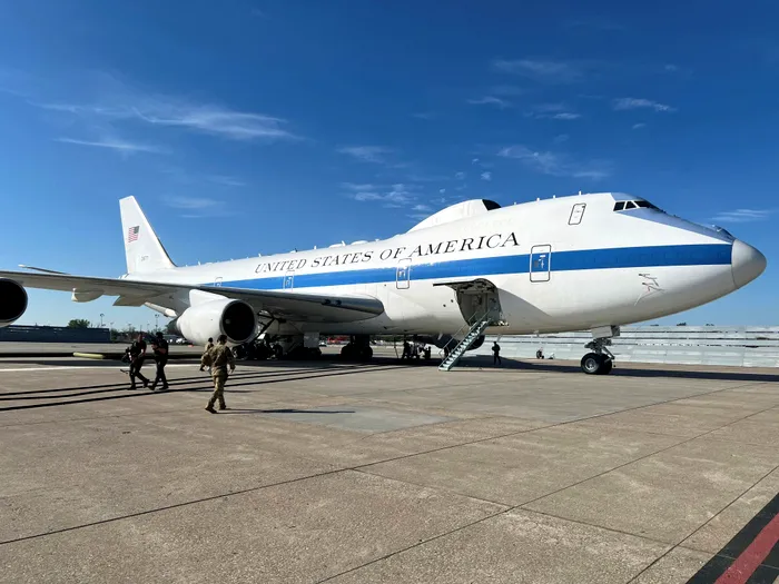 „Avionul apocalipsei” a efectuat un zbor atipic în plin conflict Israel-Iran
