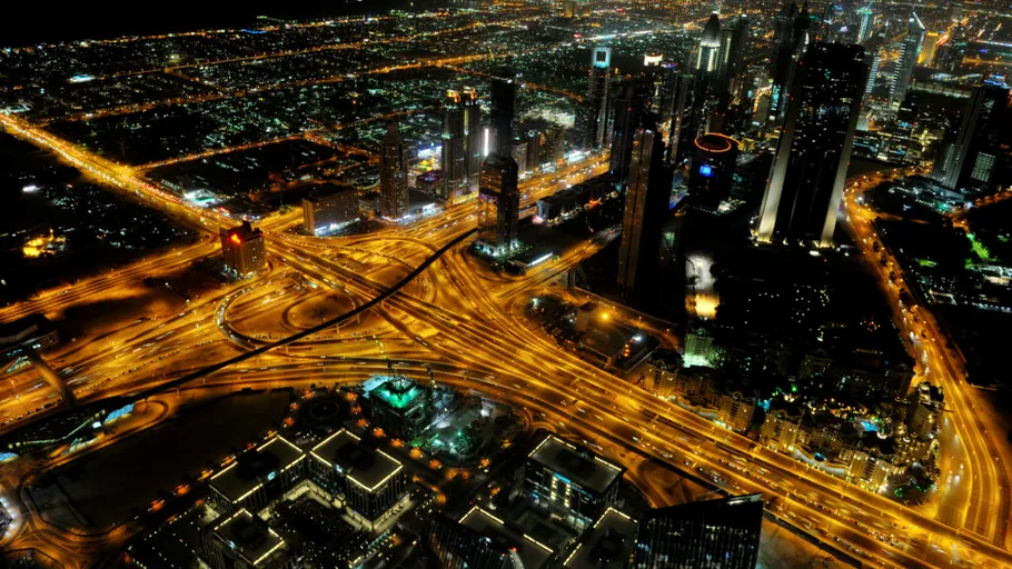 Traderii hedge forțează extinderea firmelor către Dubai și Abu Dhabi: 