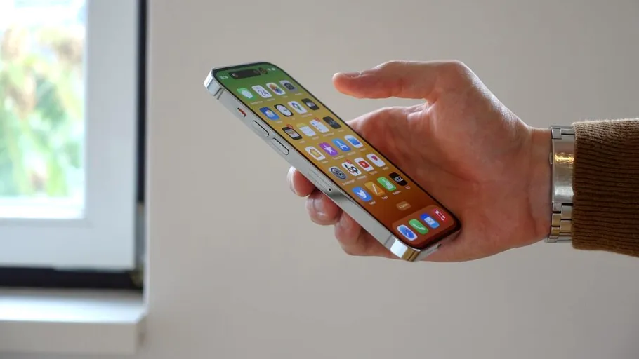 Apple urmează să lanseze iPhone 17, în septembrie - ce se zvonește despre cele mai noi modele