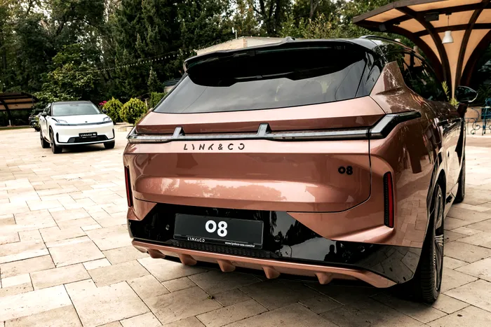 Noul Lynk & Co 08 a fost lansat oficial în România