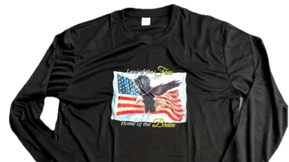 Tricoul suspectului în cazul Charlie Kirk s-a vândut online pentru sute de dolari