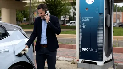 PPC Blue România lansează în premieră un serviciu de tractare pentru mașini electrice, inclus în abonamentele dedicate