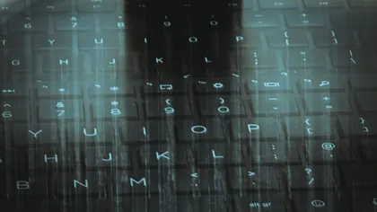 În societățile fără cash, războiul hibrid va crea haos