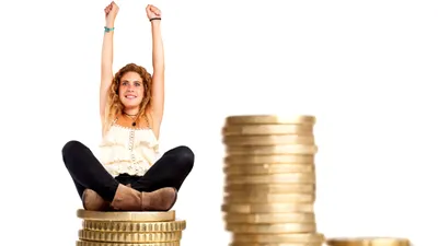 Construiește avere cu salarii mici: Strategia celor cărora le place să acumuleze finanțe