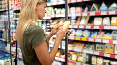 Alimentele se scumpesc la nivel mondial, atingând cel mai înalt prag din ultimii doi ani