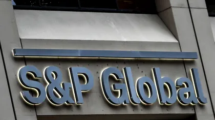 SUA scapă de o retrogradare: S&P confirmă ratingul suveran la ‘AA+’