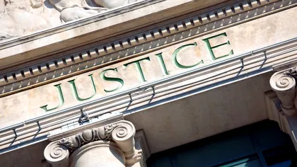 Tarifele lui Trump au fost declarate neconstituționale, dar rămân în vigoare