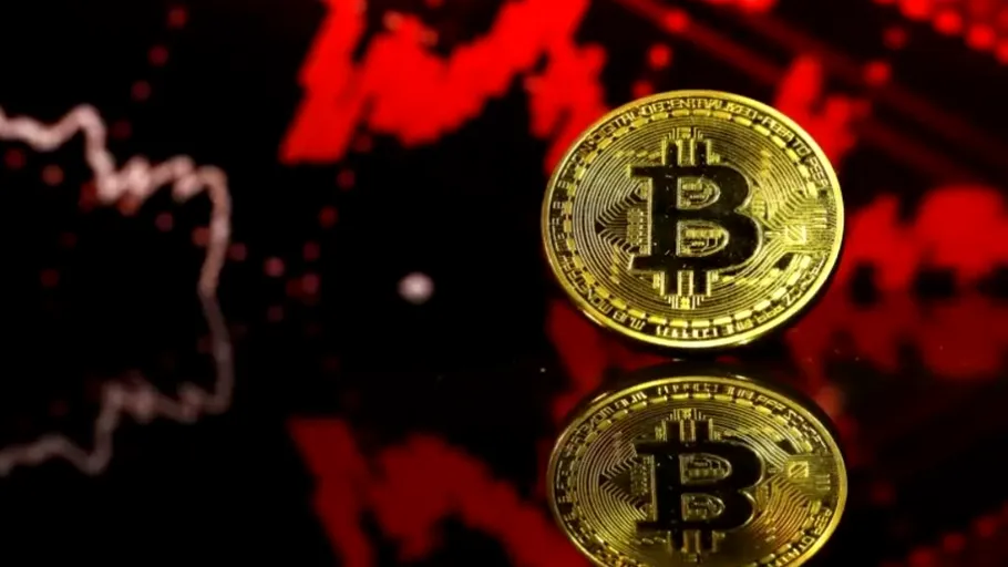 Bitcoin scade sub 80.000 $ și continuă trendul descendent