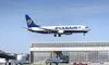 Ryanair mărește dimensiunile bagajelor de mână gratuite. Ce înseamnă asta pentru pasageri?