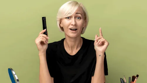 Proprietarul unei mici afaceri din Marea Britanie va confrunta L’Oréal în instanță într-un litigiu privind marca înregistrată