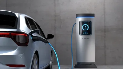 Marii producători auto au înregistrat pierderi de zeci de miliarde $ într-un an