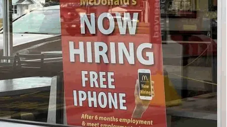 Un restaurant McDonald’s promite un iPhone gratuit după șase luni de la angajare. Mulți cred că este doar o strategie de marketing