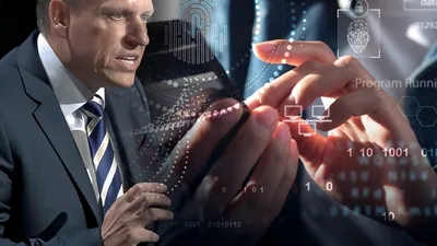 Apropiații lui Trump fac afaceri bănoase cu statul. Palantir se va ocupa cu colectarea datelor personale ale americanilor