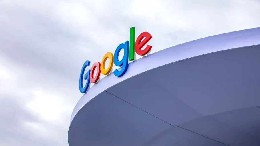 Google plătește 500 de milioane de dolari pentru a-și repara greselile față de acționari