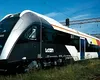 Trenul Leon, primul DMU produs integral în România postbelică, ajunge azi în București